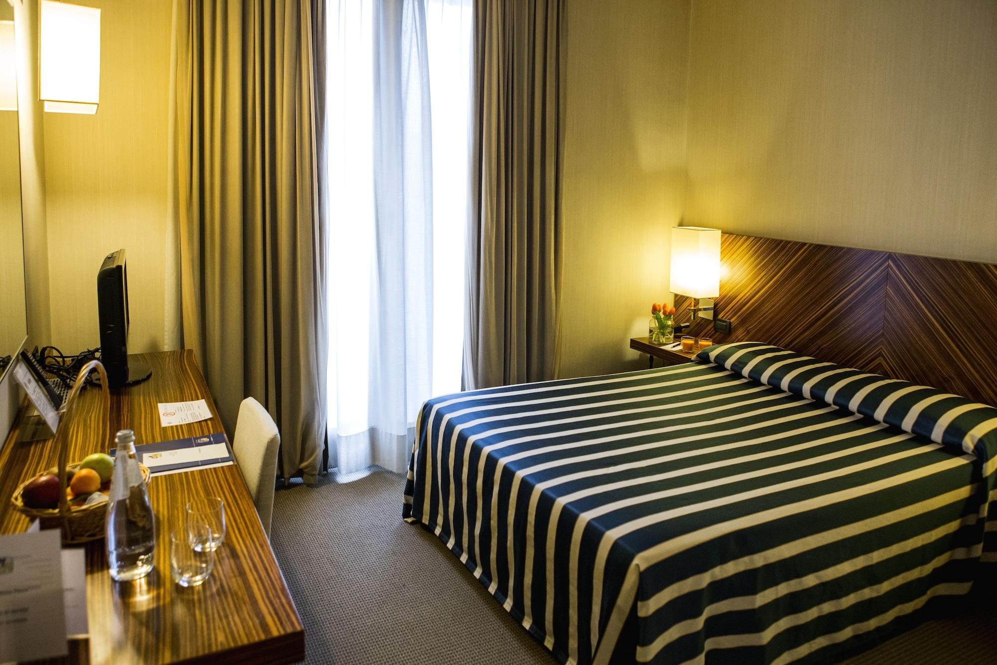 Mh Hotel Piacenza Fiera Zewnętrze zdjęcie