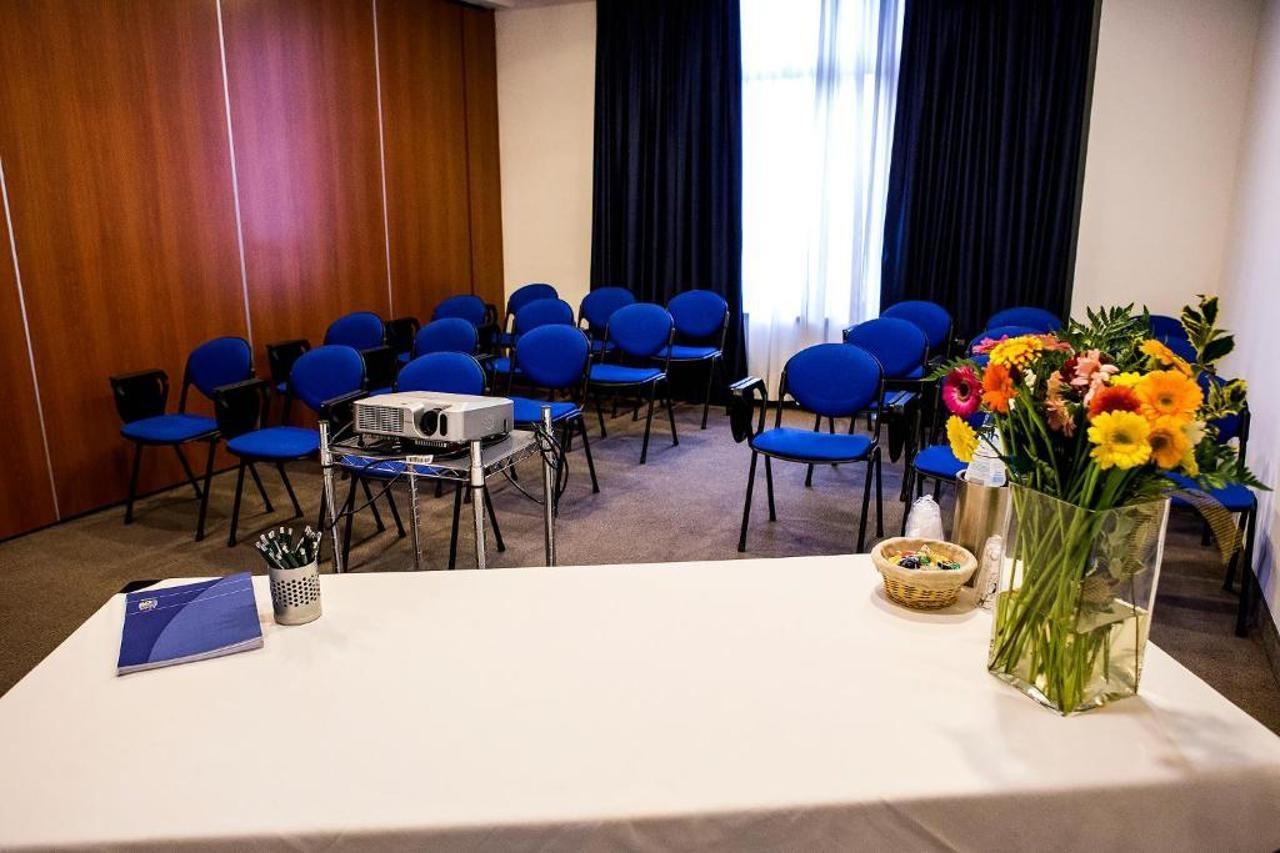 Mh Hotel Piacenza Fiera Zewnętrze zdjęcie