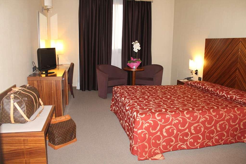 Mh Hotel Piacenza Fiera Pokój zdjęcie